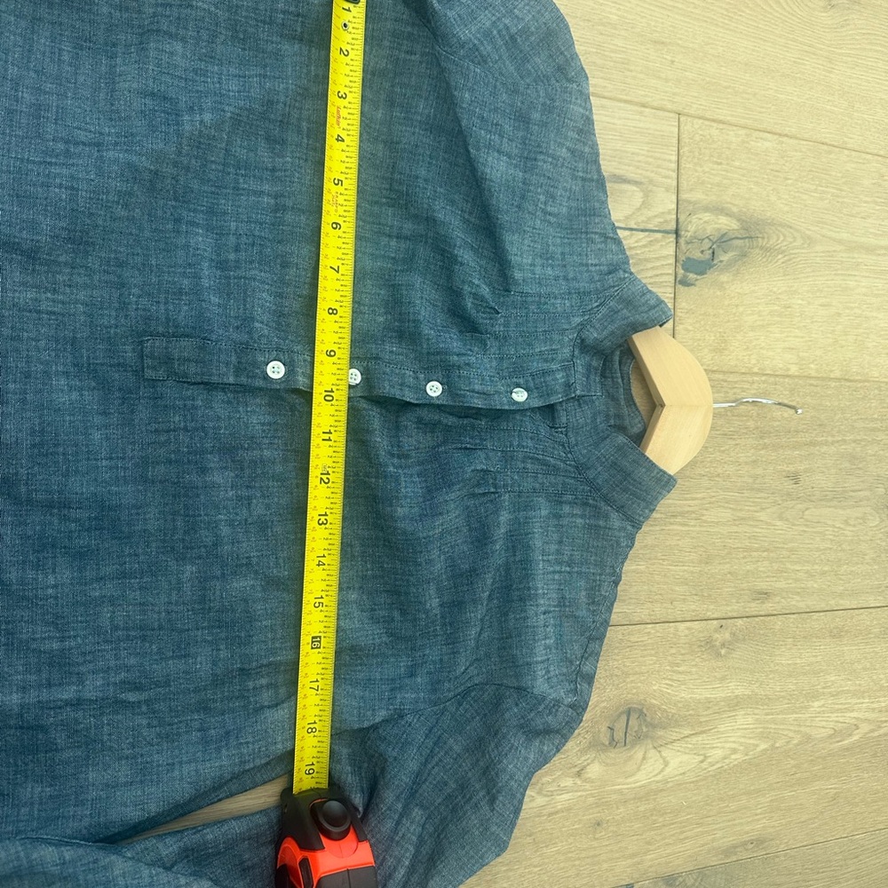 Lovely Good Condition Gap Denim Shirt 20% off! - Picture 5 of 7